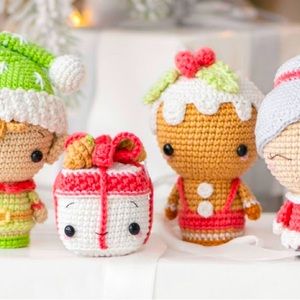 Christmas plush set